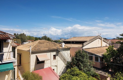Corfu Town Apartamento | La Casa Sedici by Corfu Escapes