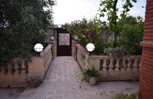 Larbi Ben M'hidi Casa | La Casa Skikda Jeandarc