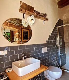 Sassetta Cama Y Desayuno | La Casa Stregatta