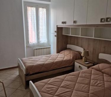 Sarzana Apartamento | La Casa sull'argine