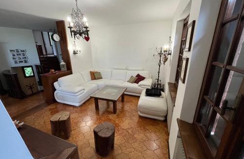 Polcenigo Apartamento | La Casa sulla Collina