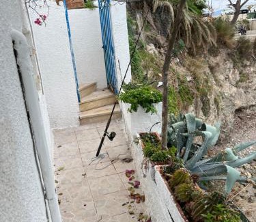 Frourion Casa | La casa sulle rocce House on the rocks