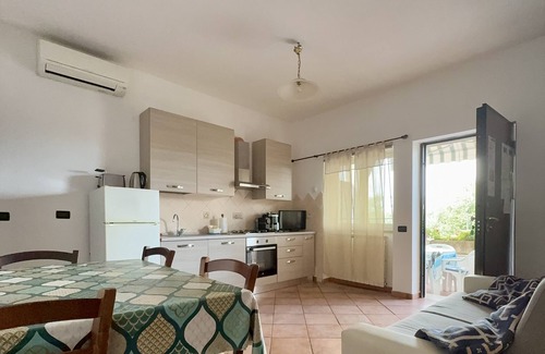 Fonte Nuova Apartamento | Apartamento-Apartamento-Baño con ducha-Vista al campo