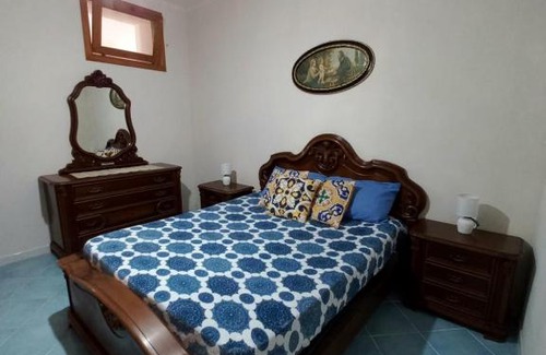 Pianoconte Casa | La casa tra il verde e il blu