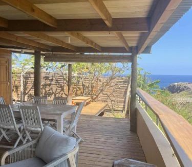 Trois-Bassins Casa | la case au bord de la grande ravine avec vue mer