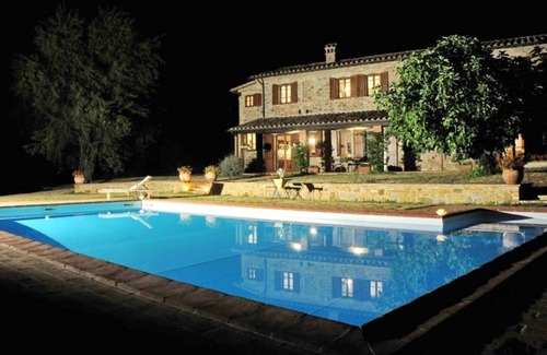 Monte del Lago Villa | Villa exclusiva en la casella.