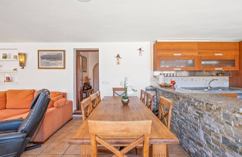 Paichi Casa | La Caseta by Interhome