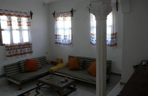 Uroa Cama Y Desayuno | La CASETTA A ZANZIBAR B&B