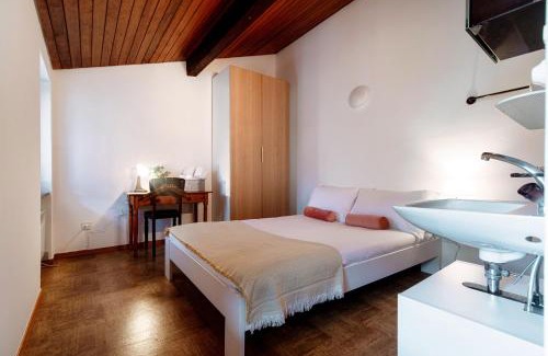 Riva San Vitale Apartamento | La Casetta di Riva - Cozy home in lakeside village