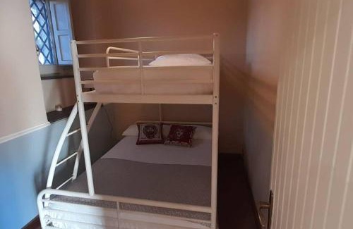 Mascalucia Apartamento | La Casetta Rosa alloggio indipendente, four beds