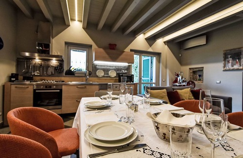 Cremignane Casa | La Casetta sul Lago by Interhome