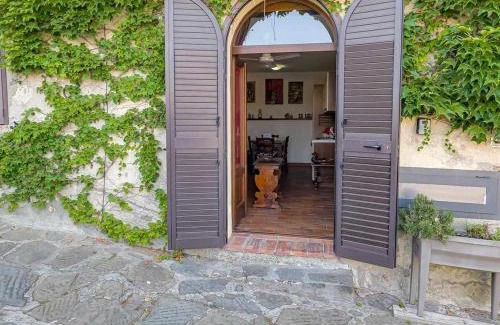 Castiglione della Pescaia Apartamento | La Casina di Rosi vivere nellantico borgo