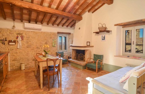 Collelungo Casa | La casina del vicolo