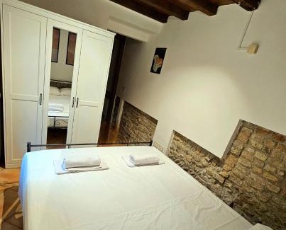 Oltretorrente Apartamento | La Casina di Parma