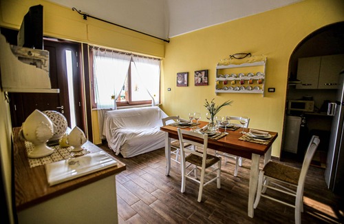 San Michele Salentino Villa | La Casina - Bivilla Con Piscina - 7 Camas