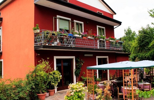 Lagonegro Casa | La Casina Rossa