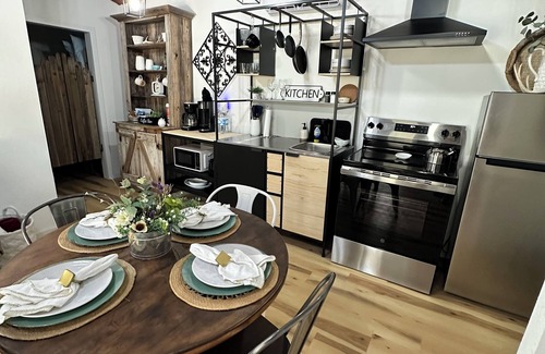 Lakehills Casa | La Casita 2.0 - Our Little piece of paradise in Lakehills