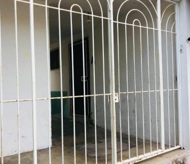Lázaro Cárdenas Apartamento | La Casita Amarilla