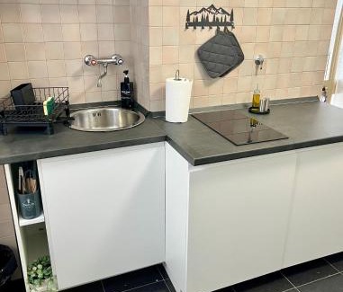 Chiusa di San Michele Apartamento | La Casita, appartamento vicino alla Sacra di San Michele, ideale per coppie, con cucina e ingresso indipendente