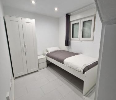 Comillas Apartamento | La casita de Antonella - centro de Comillas