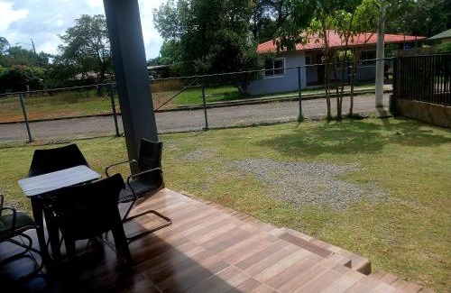 Los Algarrobos Apartamento | La casita de Issa via Boquete