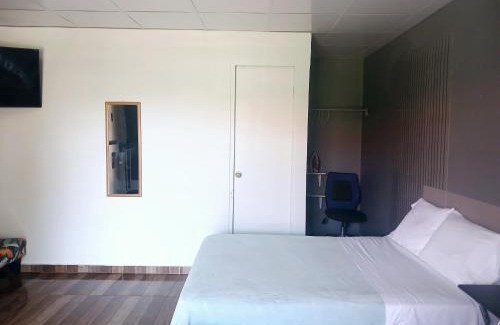 Los Algarrobos Apartamento | La casita de Issa via Boquete