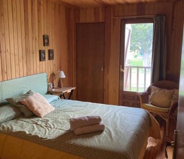 Villanua Apartamento | La casita de madera