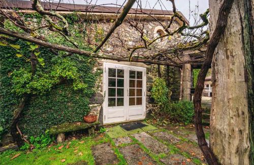 Oza de los Ríos Villa | La Casita de Oza