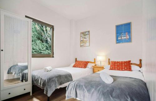 Sallent de Gállego Apartamento | La Casita del Arbol by Cardi Suites