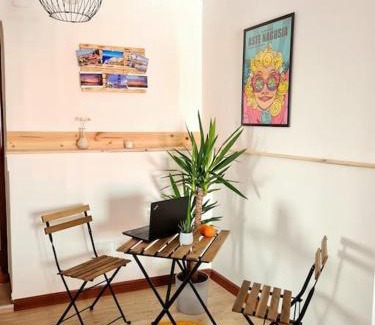 Zurbaran Apartamento | La casita verde. Metro cerca del Casco Viejo