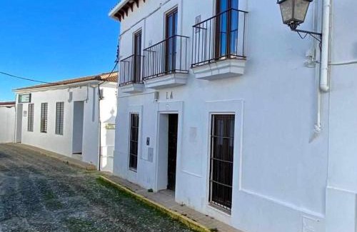Higuera de la Sierra Casa | La Casona de la Sierra
