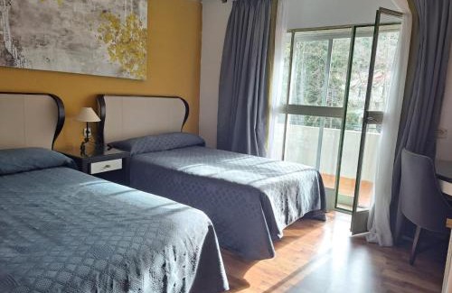 San Rafael Hostal | La Casona del Pinar Albergue