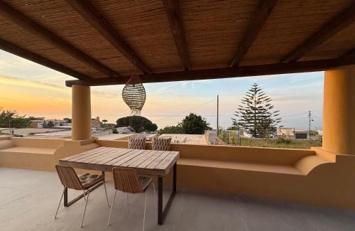 Malfa Casa | La Casuzza - garden and terrace sea view