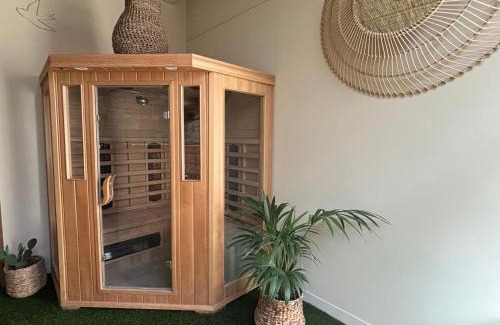 Fourques Casa | La cave de Grand Cabane