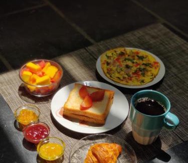 White Town Cama Y Desayuno | La Cedille - French Heritage House