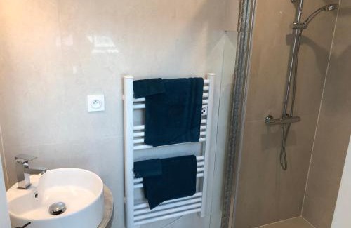 Bessenay Apartamento | la cerisiere