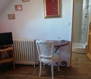Cherbourg-en-Cotentin Cama Y Desayuno | La Chambre d'hôte de Chris