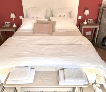 La Noe-Poulain Cama Y Desayuno | La Chambre d'hôte de Manou en Normandie