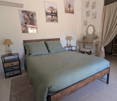 Sartene Casa | La chambre de Ptitruc au coeur du maquis