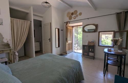 Sartene Casa | La chambre de Ptitruc au coeur du maquis
