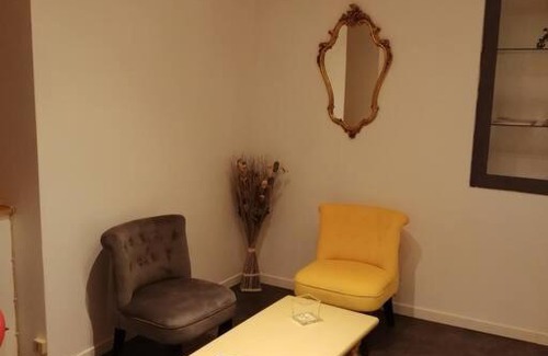 Tournus Apartamento | La chambre de Zé