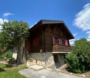 Granges Cama Y Desayuno | La Chambre Du Bisse