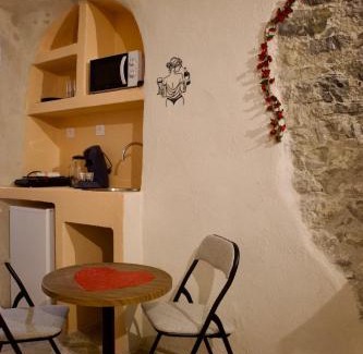 Albertville Apartamento | La chambre rouge - Dans le Chateau Fort
