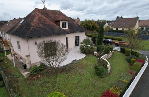 Change Casa | La Changéenne - Charme - 12 pers - Rêve au Mans