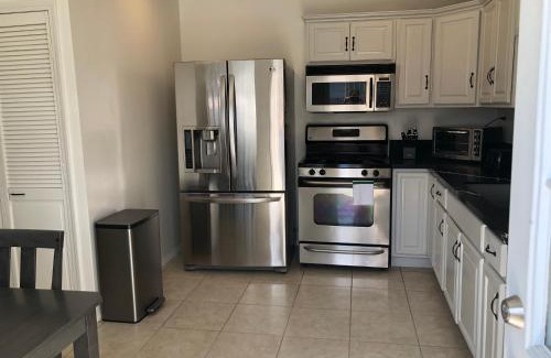 North Hollywood Casa | LA Charm