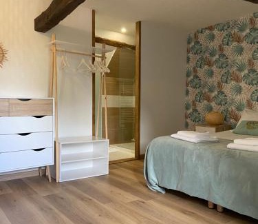 Thesee Casa | La Charmeraie : gîte de charme, piscine et spa