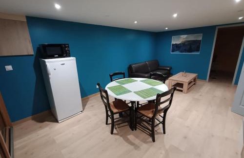 Saint-Thibaud-de-Couz Apartamento | La Chartreuse du Mont Outheran