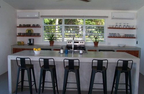 Bravos de Boston Casa | La Chata Beach House - Frente al mar !!
