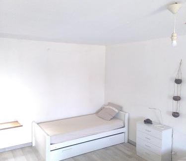 Saint Cyr du Doret Casa | La Chaume Gite Le Roseau Étoilé