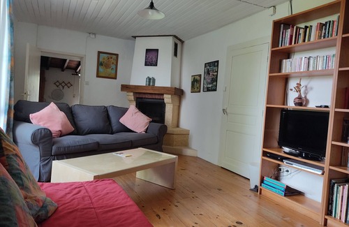 Villetoureix Otro | La Chaumière: Privada Piscina climatizada, Spa, Sauna & Pizza Horno